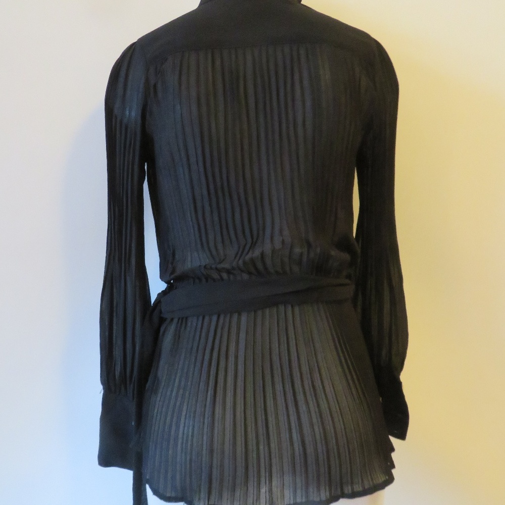 Double Zero Half Button Up Pleated Blouse Sz S - image 5